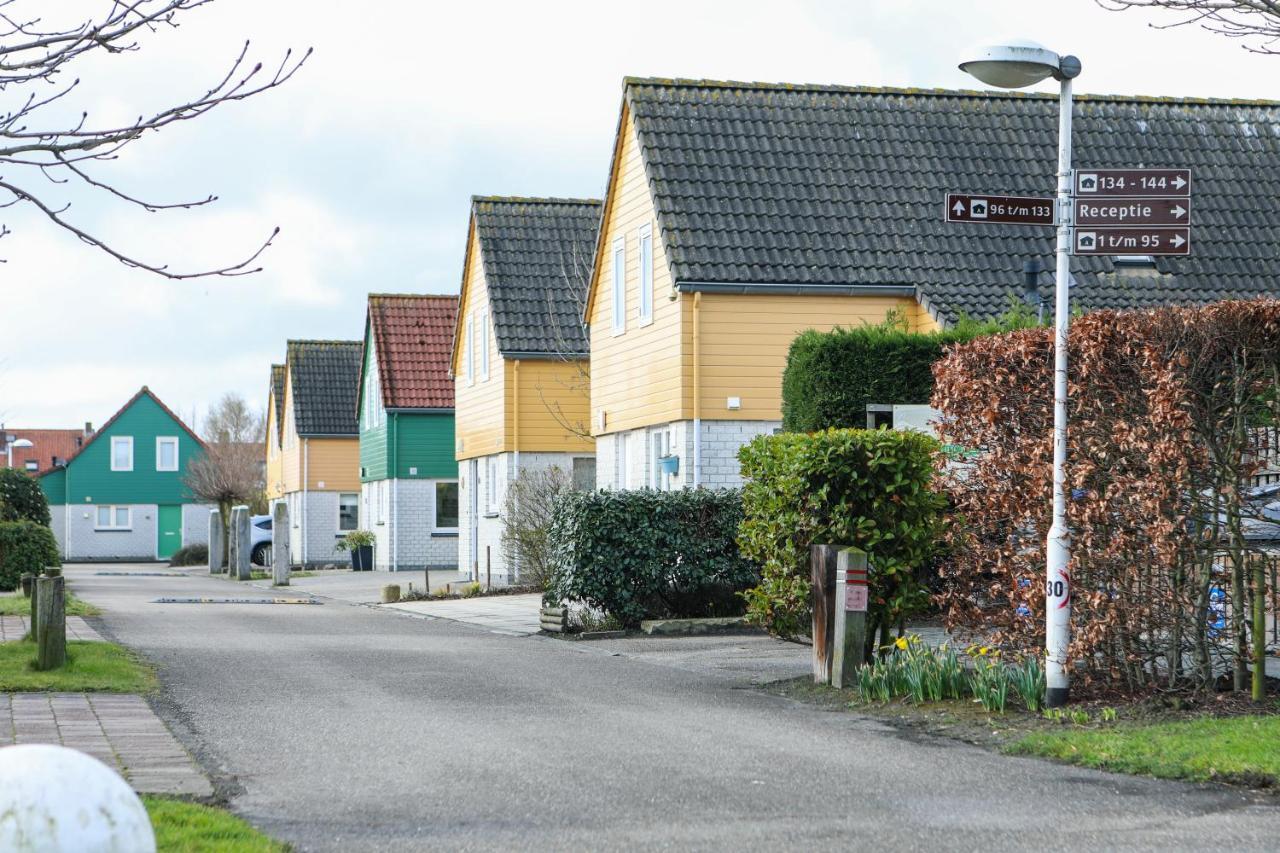 Vakantiewoning 114 in villapark de oesterbaai Wemeldinge Eksteriør billede